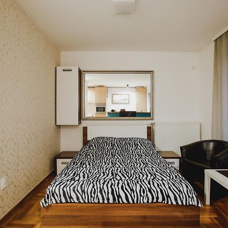 Prestige Apartment ゴルニ・ミラノヴァツ エクステリア 写真