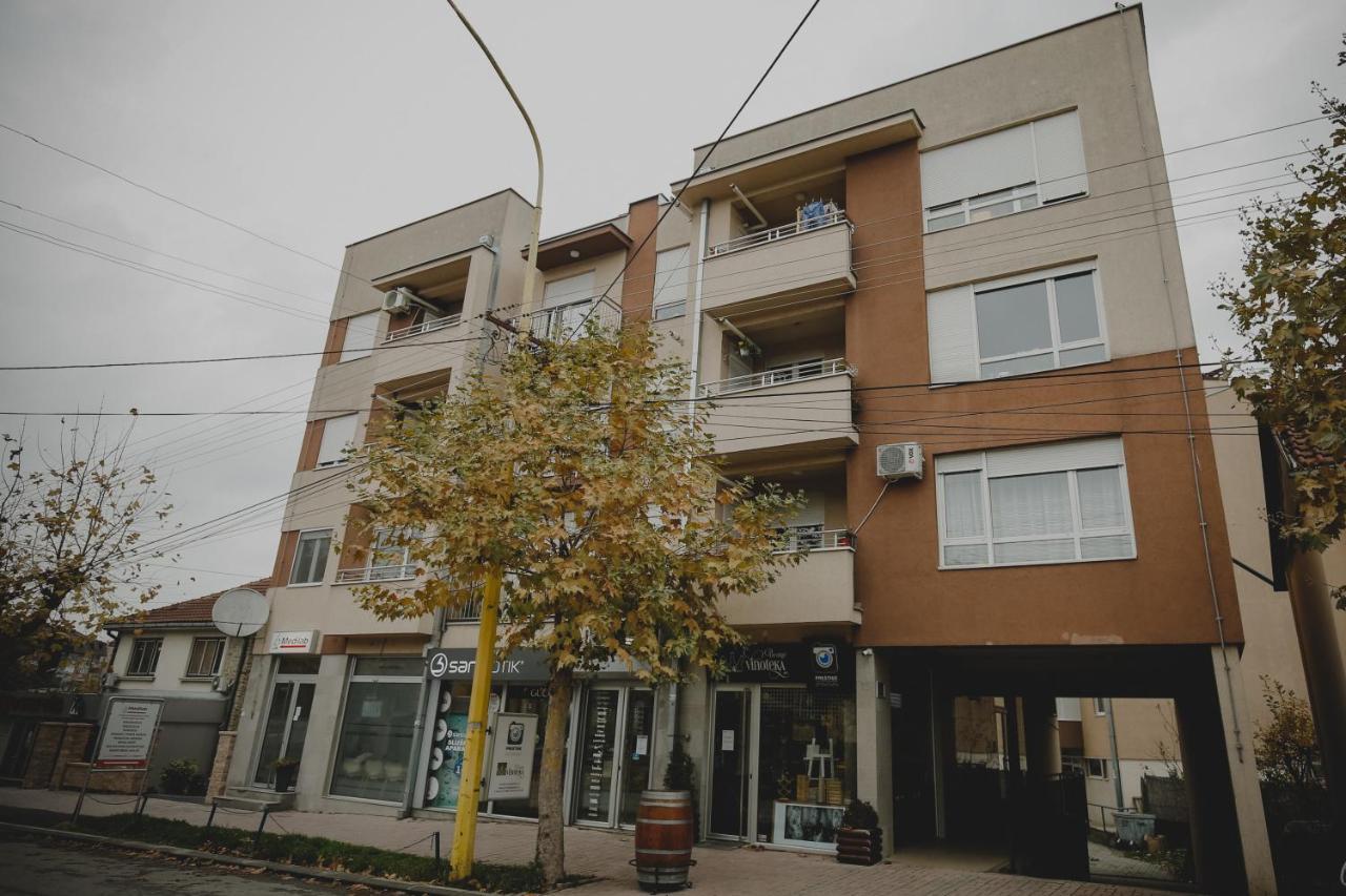 Prestige Apartment ゴルニ・ミラノヴァツ エクステリア 写真